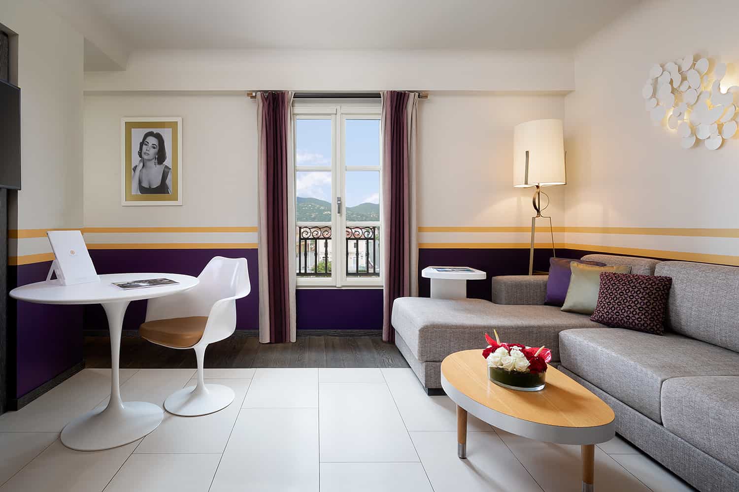 Suites and rooms at Saint-Tropez